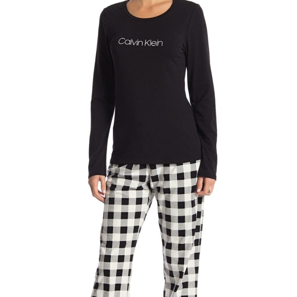 Calvin Klein Logo Long Sleeve Pajama Top